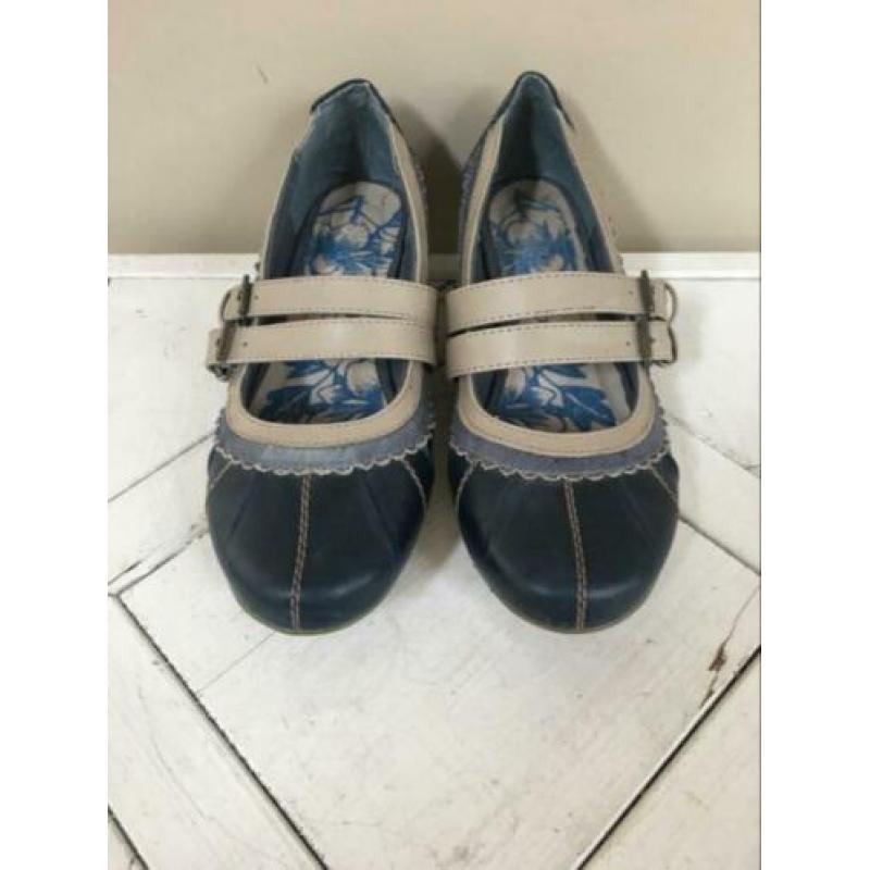 Trend One blauw schoentje met riempje maat 37 Nieuw