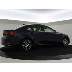 Lexus IS 300h Hybrid Business Line Pro