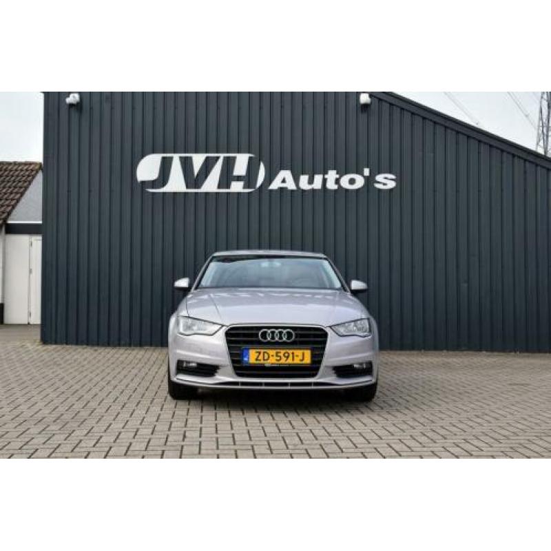 Audi A3 Limousine 1.6 TDi 04-2014 | Navi | BT | PDC | Chroom