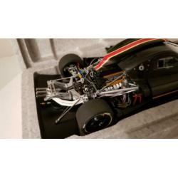 AUTOart Signature Pagani Zonda Revolucion black carbon fibre