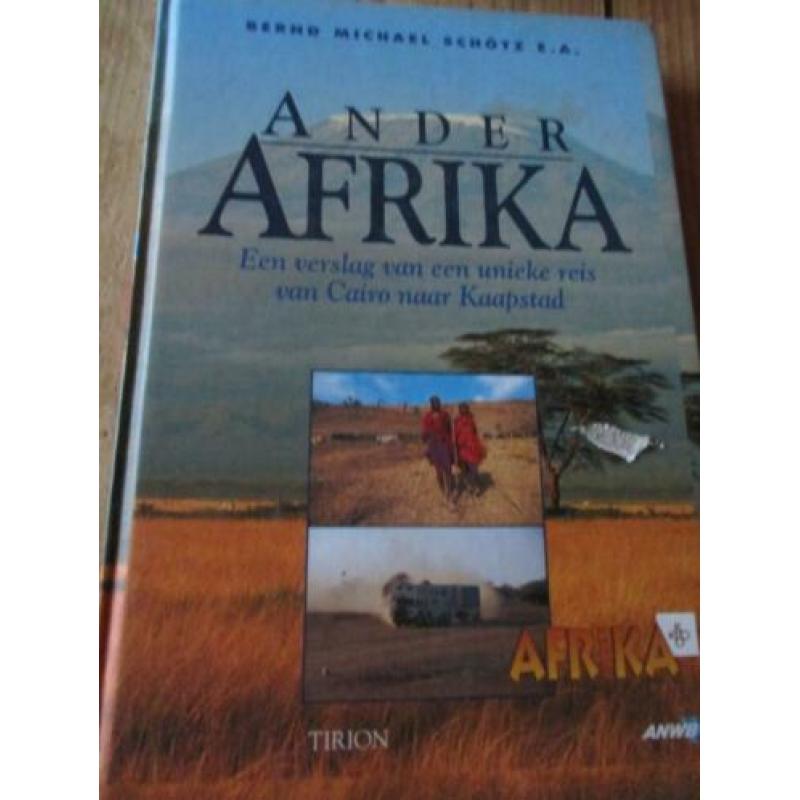 Schötz, Bernd Michael, e.a. "Ander Afrika"