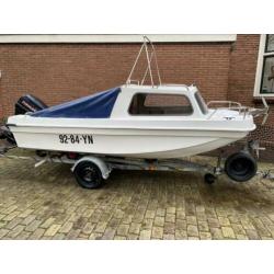 Visboot kajuitboot zeevisboot console kajuit boot COMPLEET