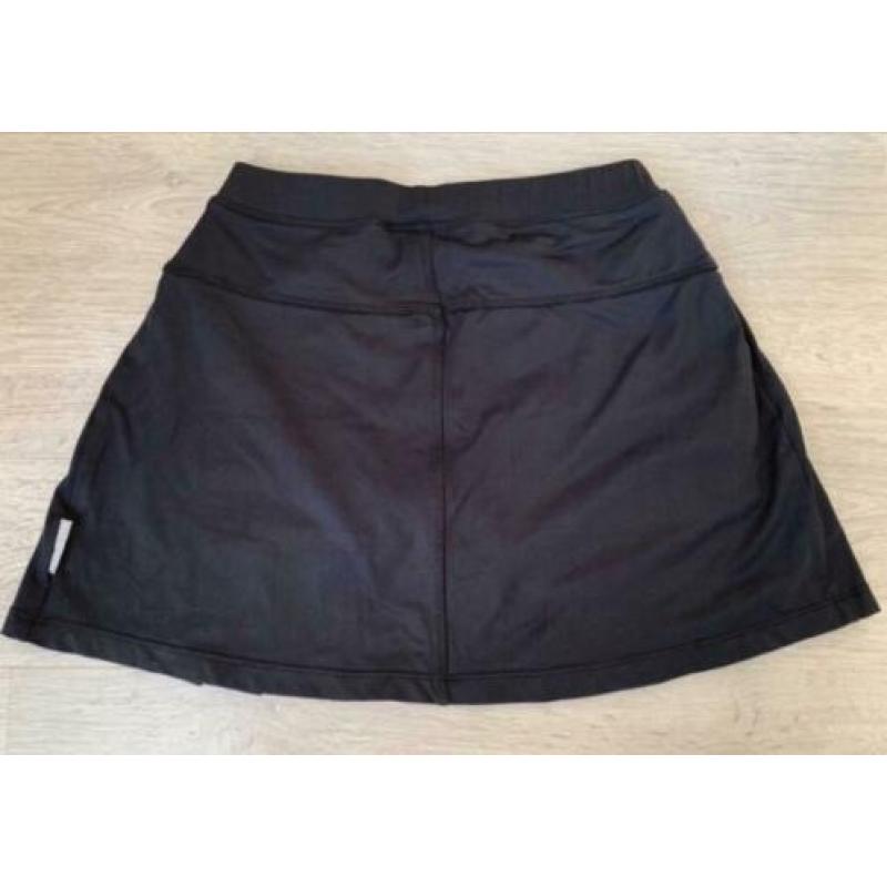 Sportrok Rucanor maat 152