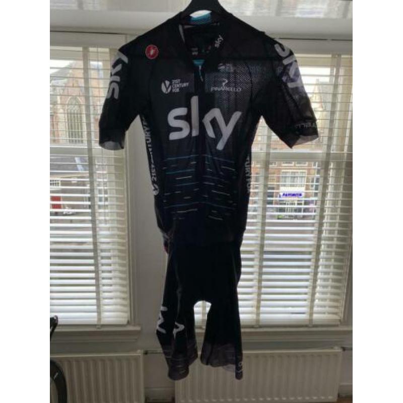 Team Sky Castelli Sanremo 3.2 speedsuit Large.