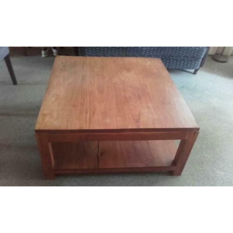 Robuuste salontafel