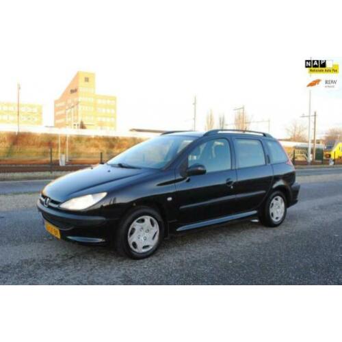 Peugeot 206 SW 1.4 X-line APK, AIRCO, NAP, ZUINIG!