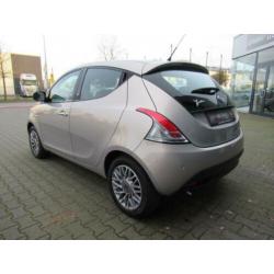 Lancia Ypsilon 0.9 TwinAir Platinum Automaat / Clima / Cruis
