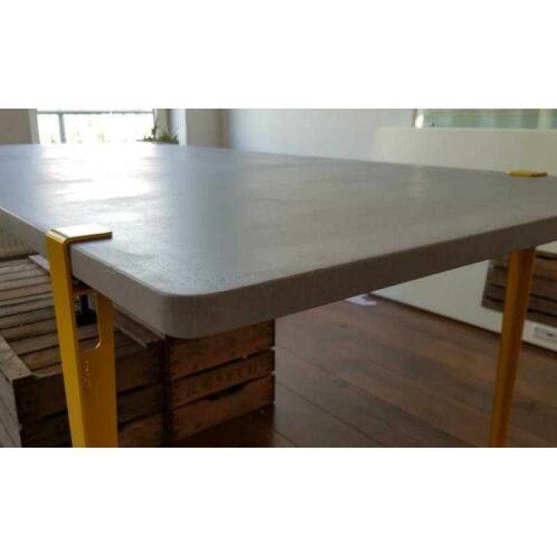 ** Betonlook tafelblad eettafel beton op maat **