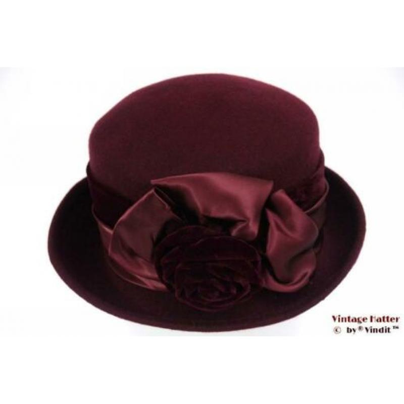 Vintage Dameshoed bordeaux paars met fluwelen band 56
