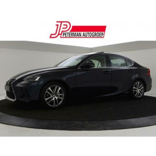 Lexus IS 300h Hybrid Business Line Pro