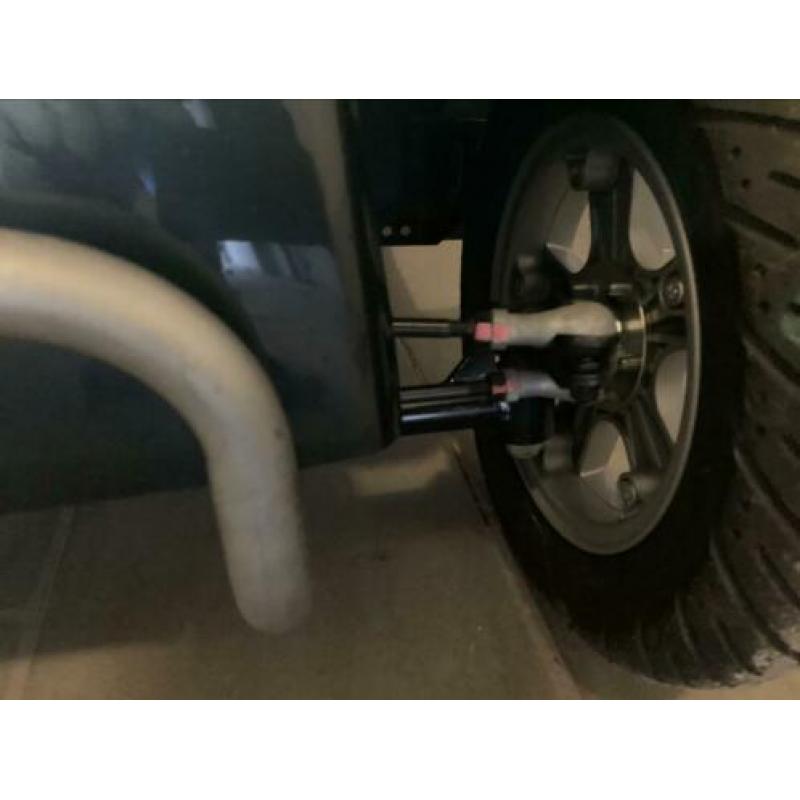 Bijna nieuwe scootmobiel mezzo 4 met nieuwe accu’s !!!!