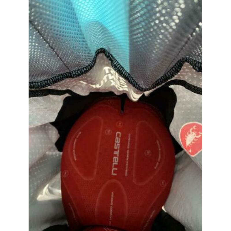 Team Sky Castelli Sanremo 3.2 speedsuit Large.