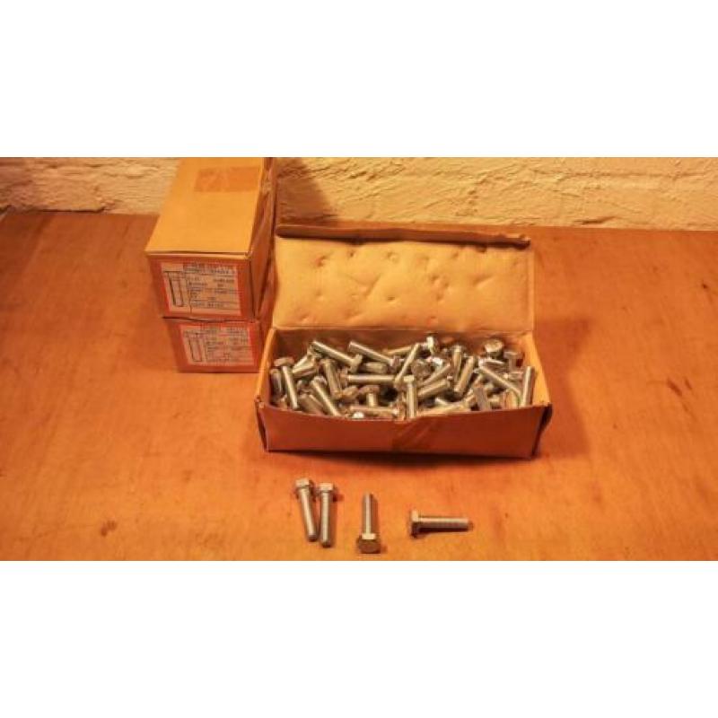 Zeskantbout 10x40 verzinkt