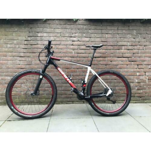 Giant XTC Carbon Custom (27.5)