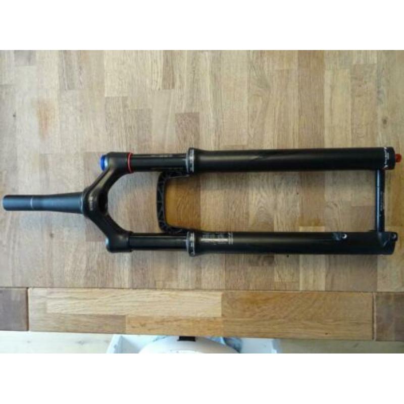 Voorvork Rockshox Reba RL 29 inch BOOST met lockout