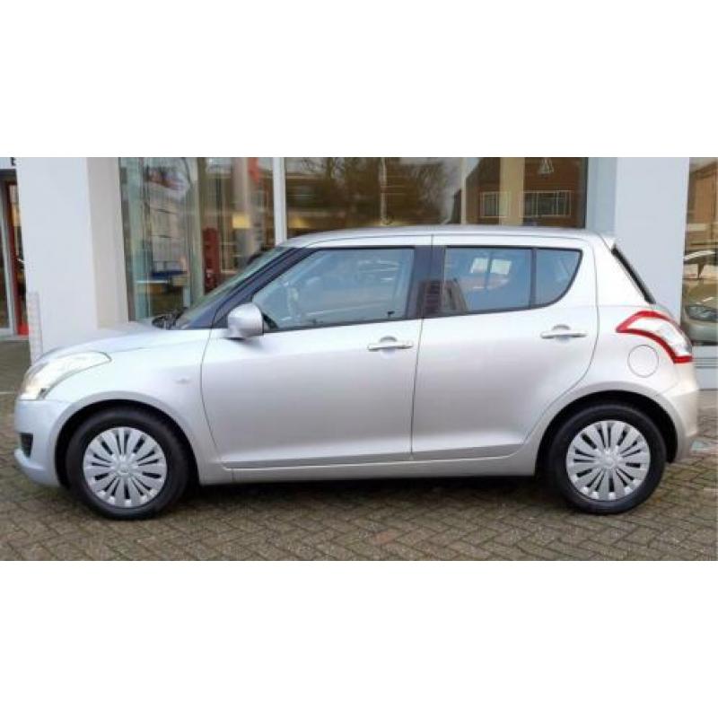 Suzuki Swift 1.2 COMFORT AUTOMAAT Airco | Stoelverwarming