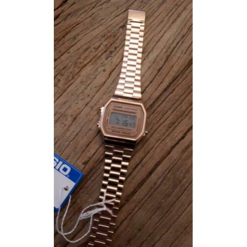 Casio retro horloge rose goud A168