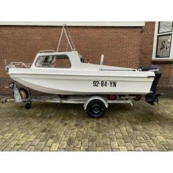 Visboot kajuitboot zeevisboot console kajuit boot COMPLEET