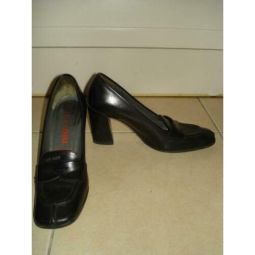 Miu Miu zwarte leren loafer pumps hak 8,5 cm maat 36 ZGAN