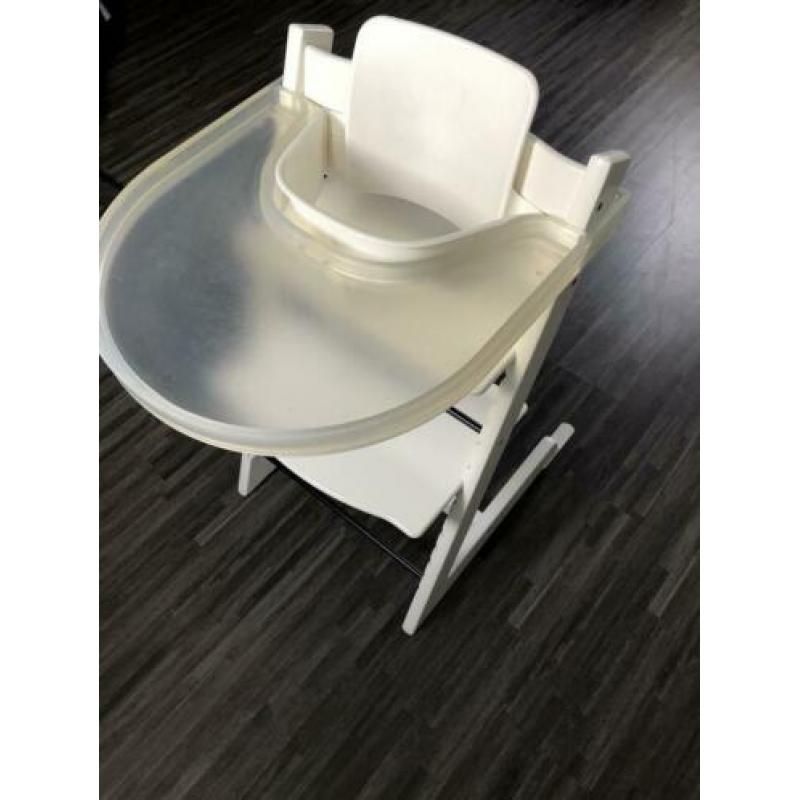 Witte Stokke Tripp Trapp stoel met baby set en tafeltje
