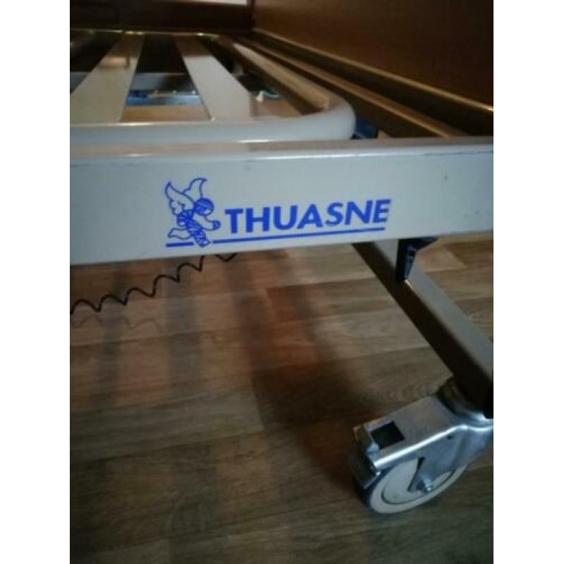Hoog laag bed electrisch