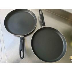2 x 29 cm diameter speciale pannekoeken pannen