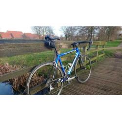 merida 903 tiagra 9sp afgemonteerd.