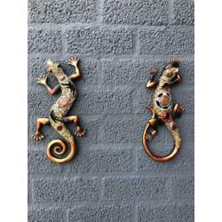 Set salamanders, mooi ingelegd met sierglas-salamander
