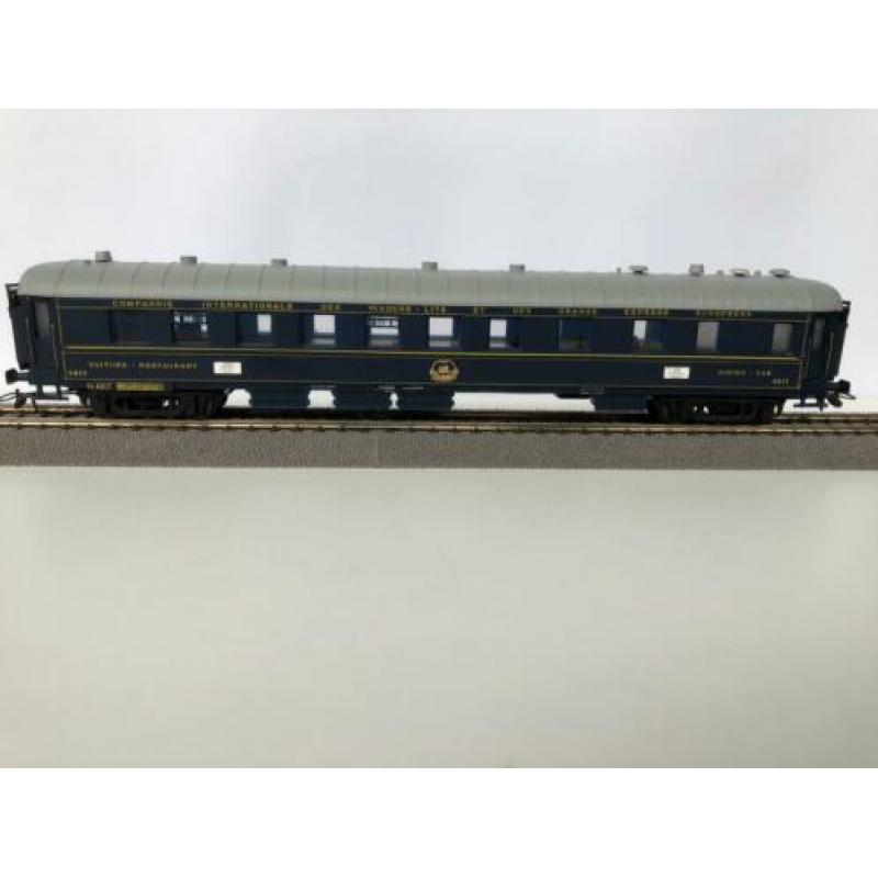 France Trains 301 restauratierijtuig van de CIWL