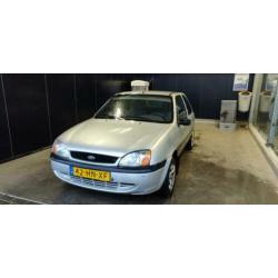 Ford Fiesta 1.3 I 3DR 2001 Grijs, weinig km, laswerk nodig