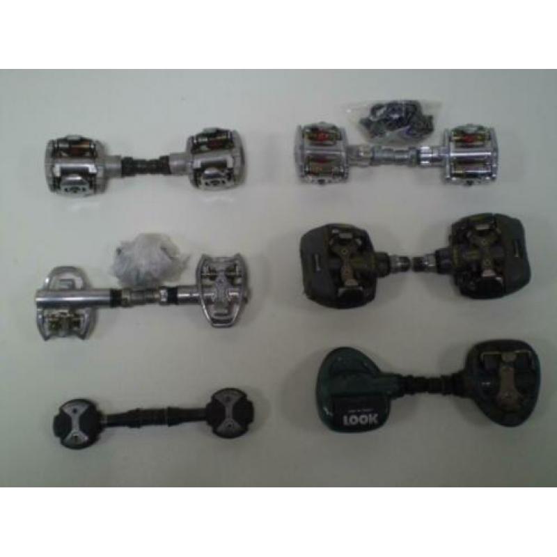 xxx 21-2 VEEL KLIKPEDALEN VOOR MAAR 5 EURO PER SET