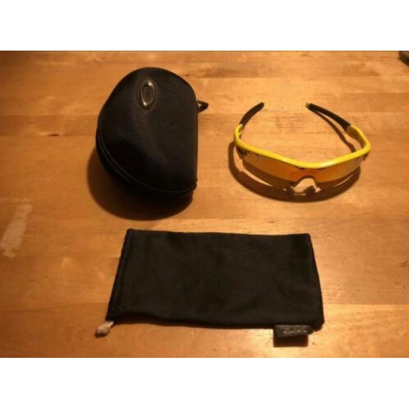 Oakley radar lock