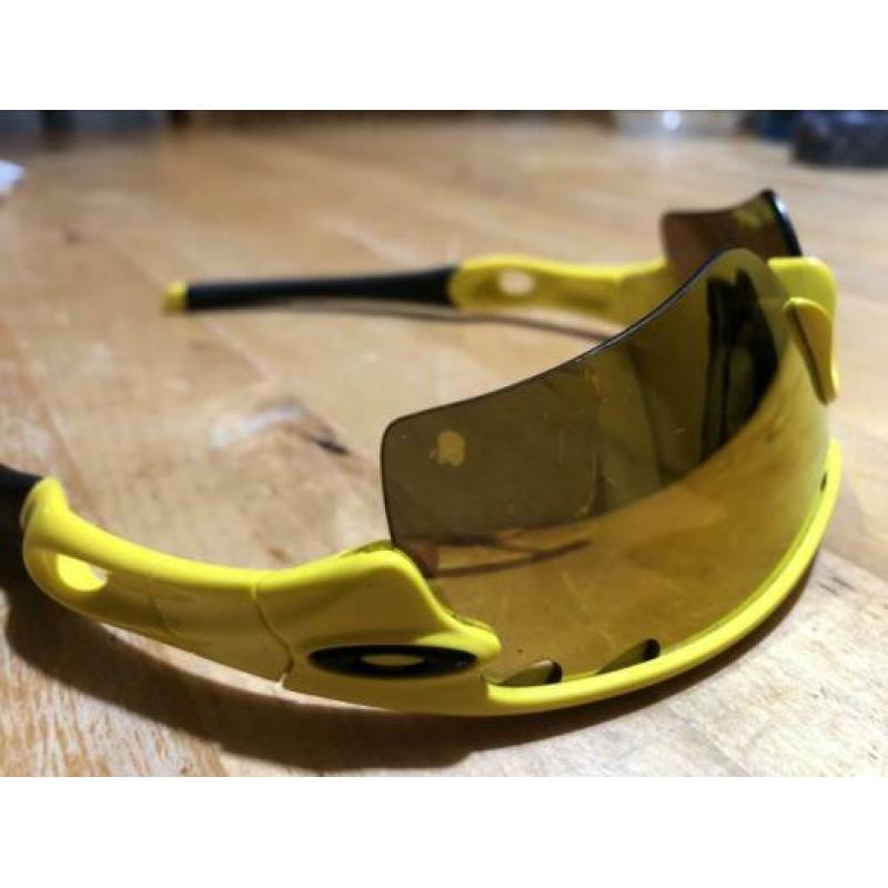 Oakley radar lock