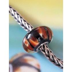Trollbeads 61321 donker luipaard