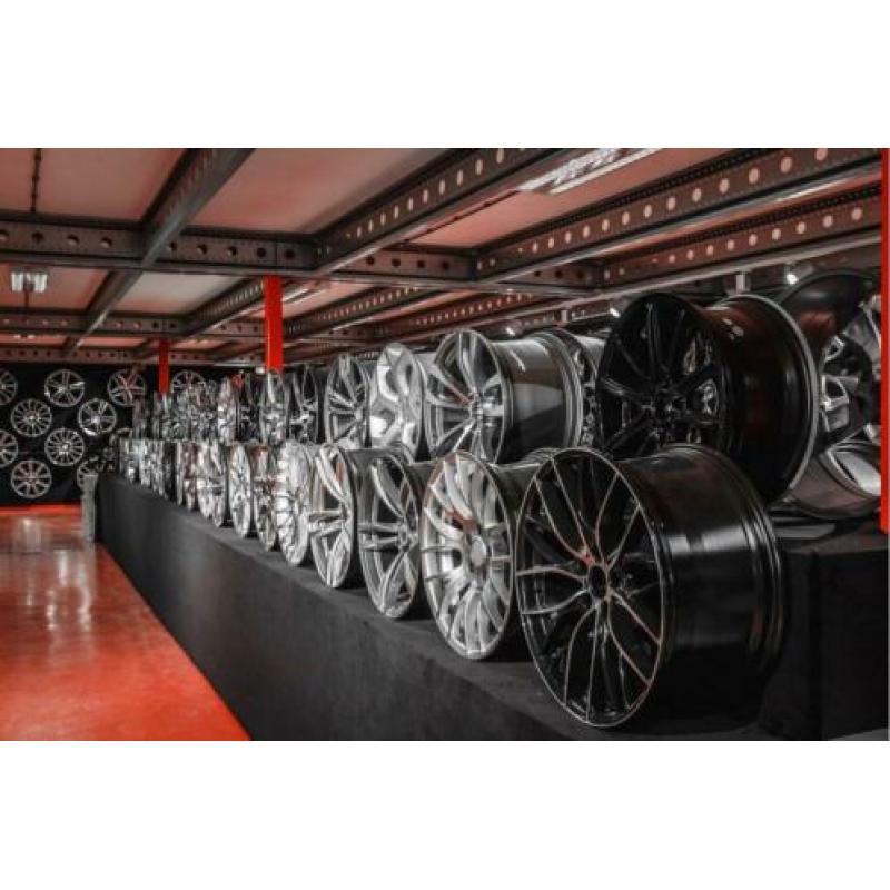 Nieuwe set 19'' audi RS6 velgen (O.A A5/A6)evt met banden