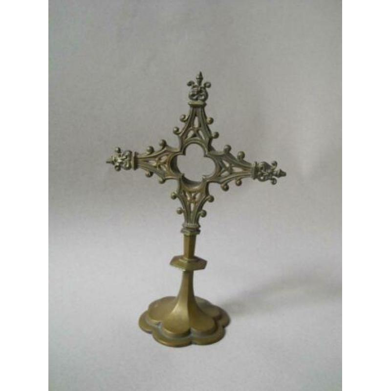 Antieke bronzen reliekhouder uit omstreeks 1900