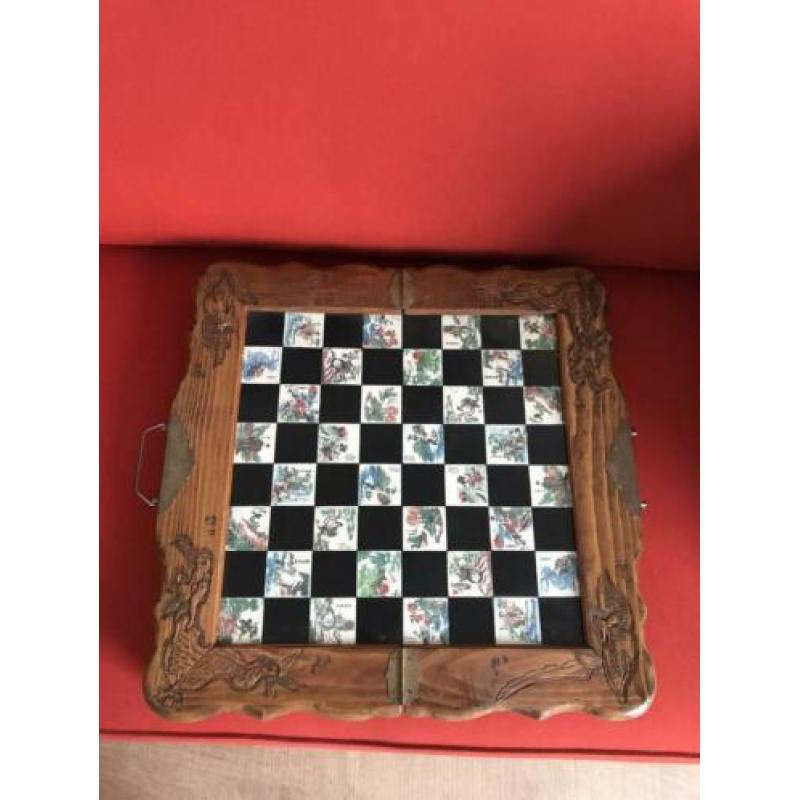Te koop oosters schaakspel
