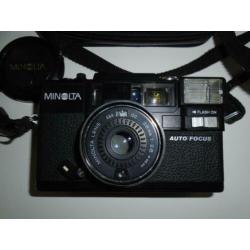 Minolta Hi-Matic AFd Point en shoot film camera