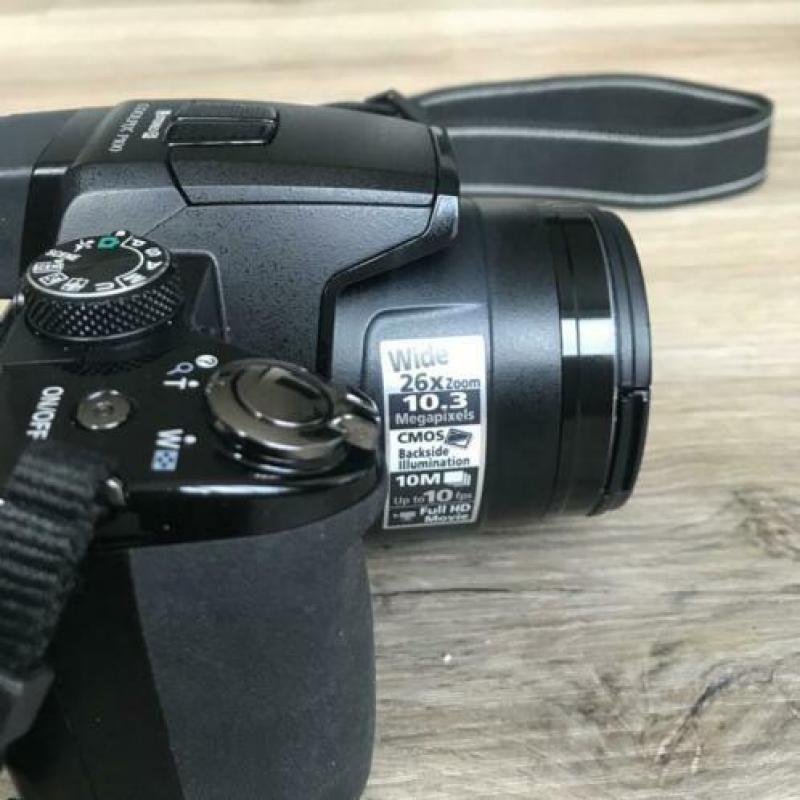 NIKON Coolpix P100 Camera 26x Zoom 10.3 Megapixels Full HD