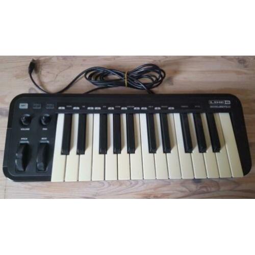 LINE 6 MOBILE KEYS 25 USB/MIDI keyboard ios
