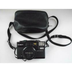 Minolta Hi-Matic AFd Point en shoot film camera