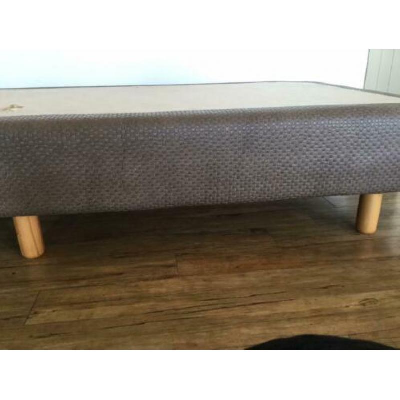 Bed/ boxspring 1 persoons