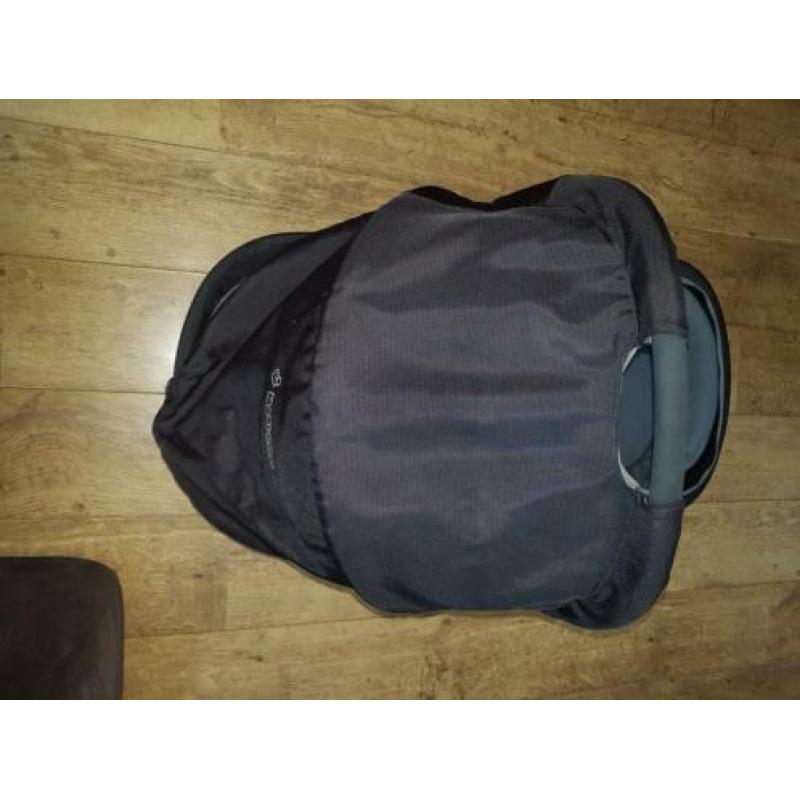 2 in1 Maxi Cosi, gebruikt voor en bij oma