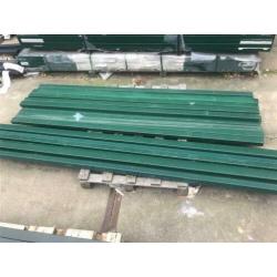 60m Gebrand Hekwerk 100cm hoog - 2e keus palen