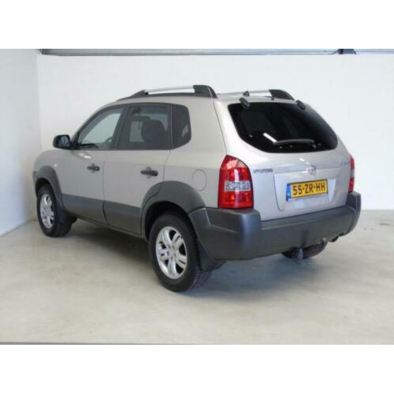 Hyundai Tucson 2.0i Active Trekhaak/2 velgsets