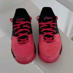 Asics hockeyschoenen maat 37.5