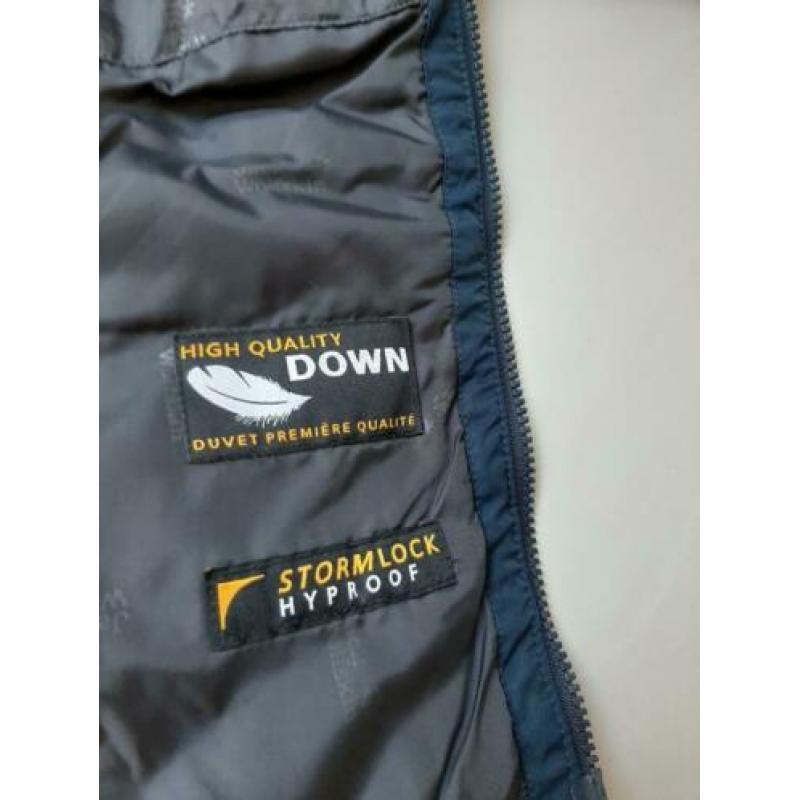 Jack Wolfskin damesjas..in zeer goede staat..