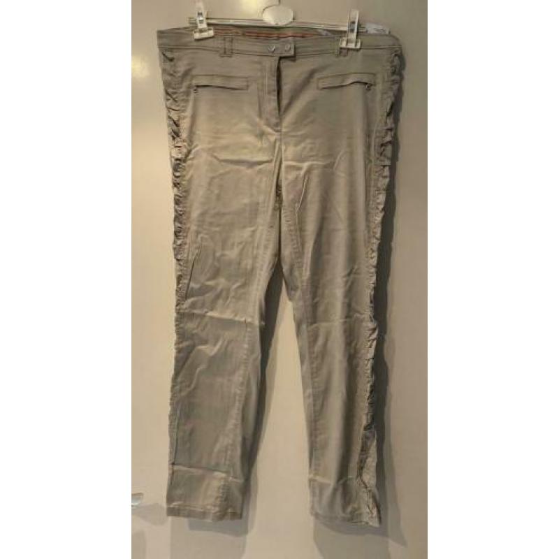 Marccain pants bruine broek maat 5 maat 42