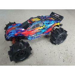 Traxxas Rustler 4x4 VXL (ZGAN!) Met upgrades!