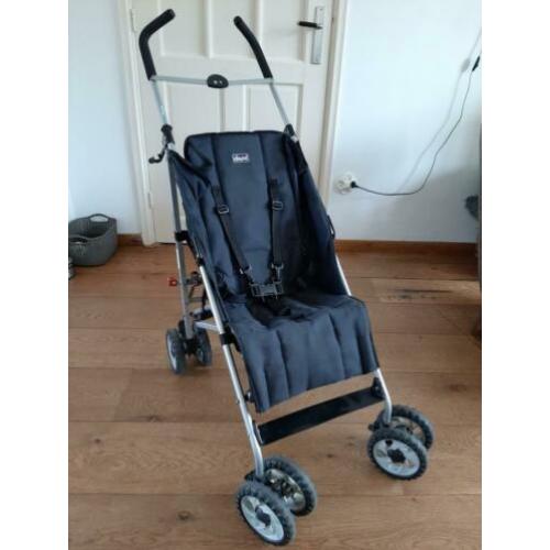 Nette chicco buggy donkerblauw